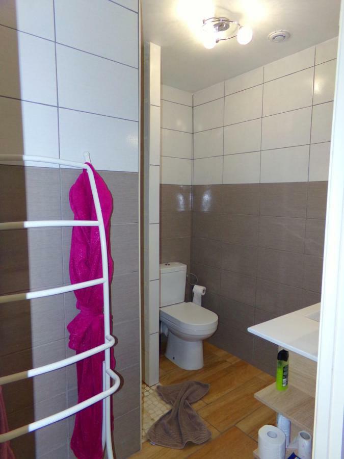 Отель Chez Monique Doulaincourt-Saucourt Экстерьер фото